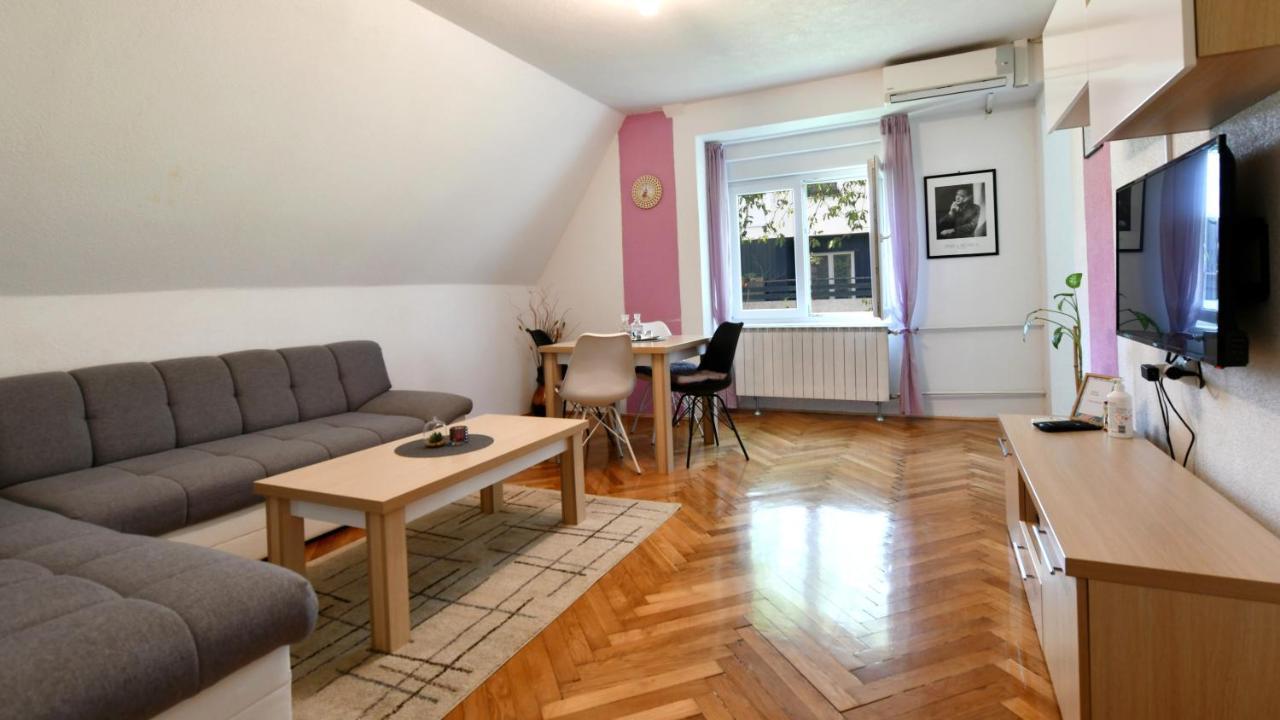 Apartman Petra พลิตวิชกา เยเซรา ภายนอก รูปภาพ