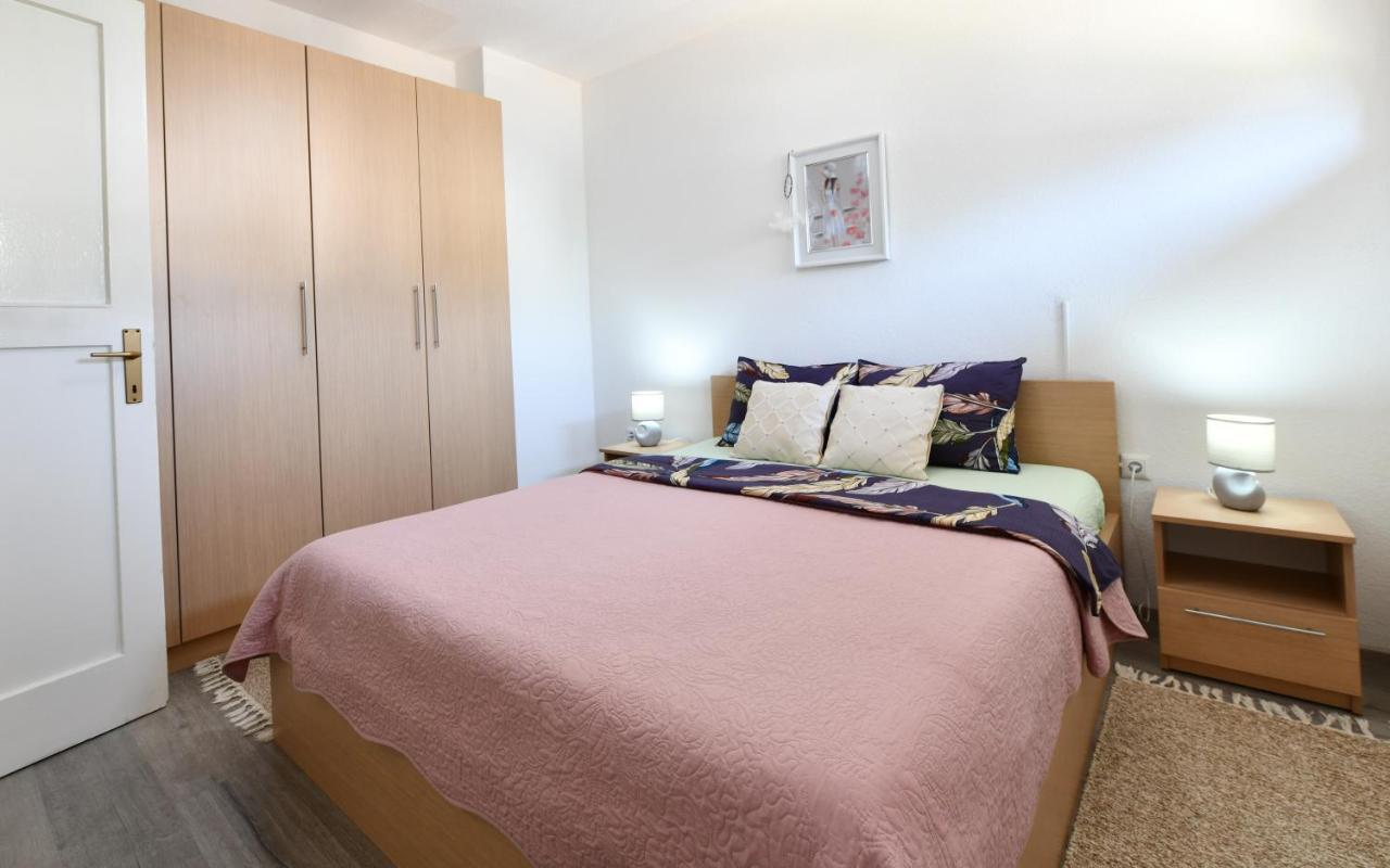Apartman Petra พลิตวิชกา เยเซรา ภายนอก รูปภาพ